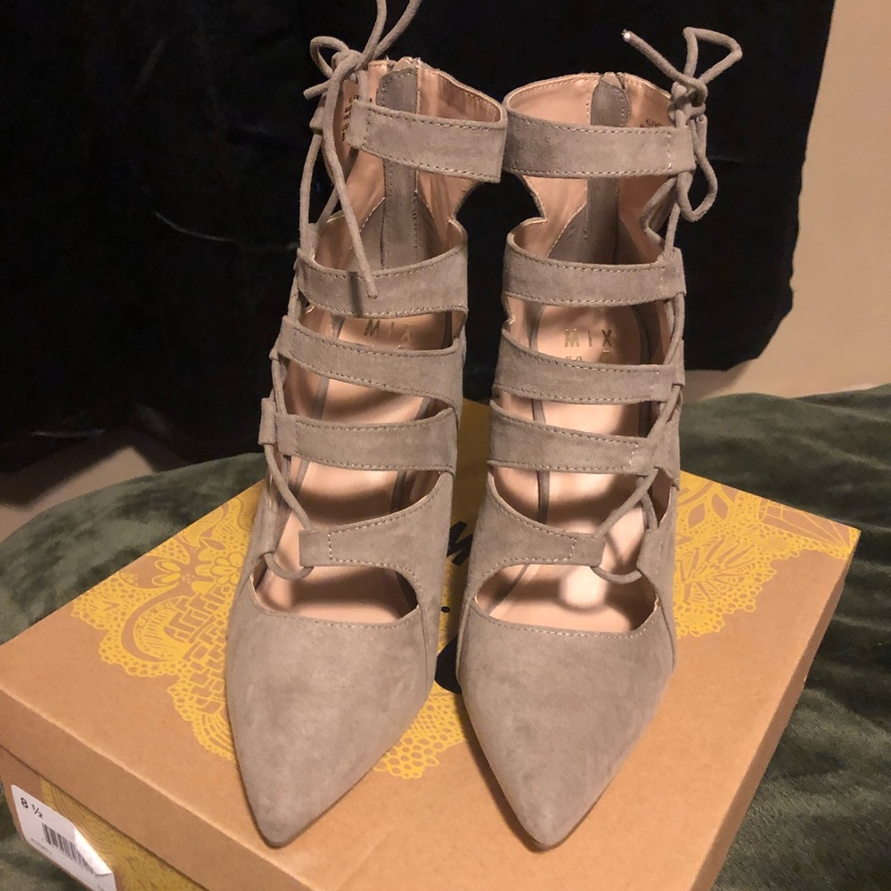 Tan bootie heel